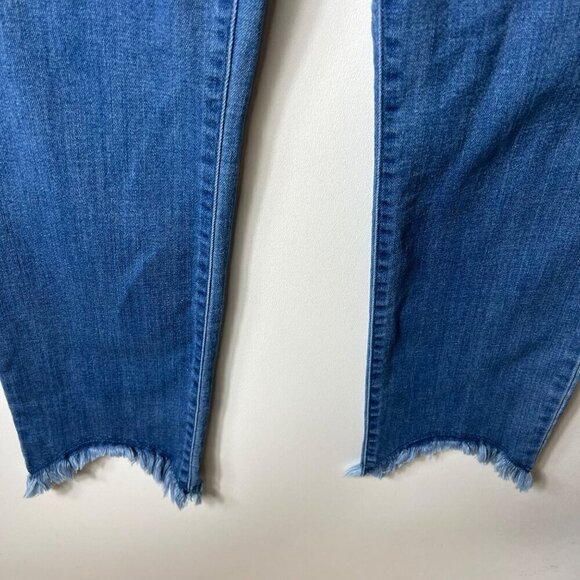 Logo Lori Goldstein straight blue jeans raw hem women’s size 10 - Picture 4 of 8